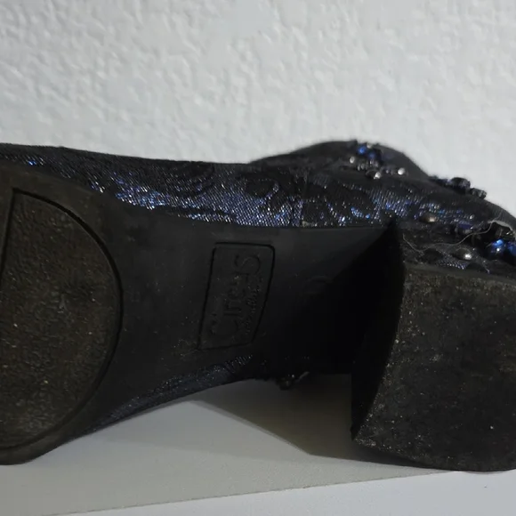 Circus by Sam Edelman Black and Blue Floral Ankle Boots - Picture 4 of 5